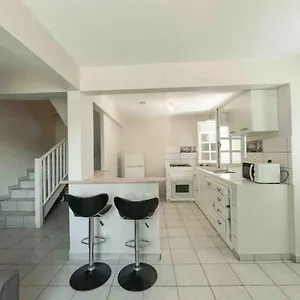 https://villas-aumis-2mr.comcaribbean.com